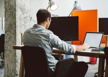 REDUCING SITTING TIME BY 30 MINUTES DAILY BOOSTS HEART HEALTH, PHYSICIANS ADVISE