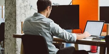 REDUCING SITTING TIME BY 30 MINUTES DAILY BOOSTS HEART HEALTH, PHYSICIANS ADVISE