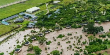 DEATH TOLL FROM FLOODS RISES IN KENYA AS EVACUATIONS CONTINUE