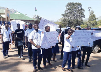 MALAWI MEDICAL WORKERS STAGE STRIKE OVER ALLOWANCES