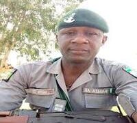 TRAGEDY AS SMUGGLER KILLS CUSTOMS OFFICER.