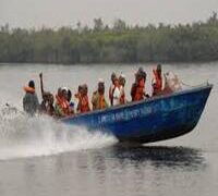 21 FEARED DEAD AS TWO BOATS COLLIDE IN LAGOS STATE.