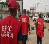EFCC NABS FRAUDSTER BUYING BANK ACCOUNTS IN EDO STATE.