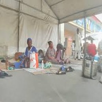 PATIENT’S RELATIVES TURN HOSPITAL CORRIDORS TO BEDS AMID POOR HEALTH SYSTEM.