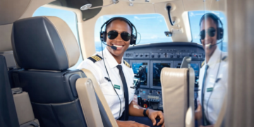 CUSTOMS’ FIRST FEMALE PILOT GETS US COMMERCIAL LICENCE.