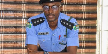 OGUN STATE COUPLE CAUGHT WITH THREE STOLEN CHILDREN.