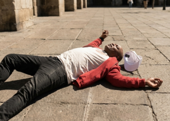 NIGERIAN BUSINESSMAN SHOT DEAD OUTSIDE HIS SHOP IN SOUTH AFRICA.