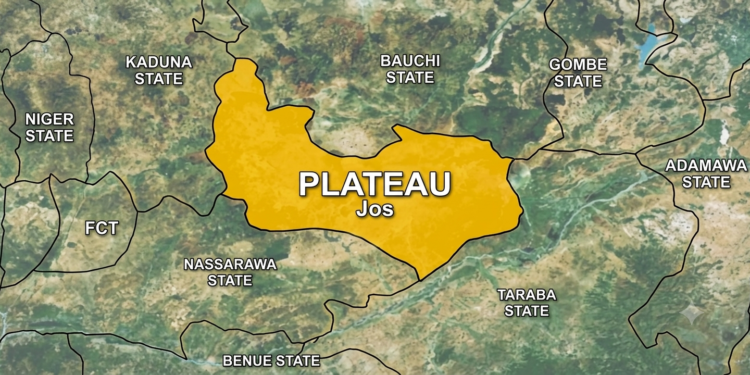 Tension Gripped the Gero community in the Jos South Local Government Area of Plateau State, North central Nigeria, on Monday after the bodies of two unidentified females were discovered behind the headquarters of the council.