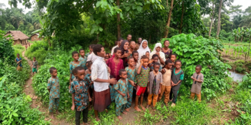 Tension Gripped the Gero community in the Jos South Local Government Area of Plateau State, North central Nigeria, on Monday after the bodies of two unidentified females were discovered behind the headquarters of the council.